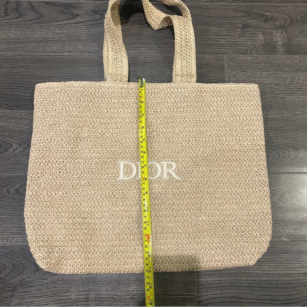 Dior Beauty Perfume Gift Tote - Picture 9 of 13